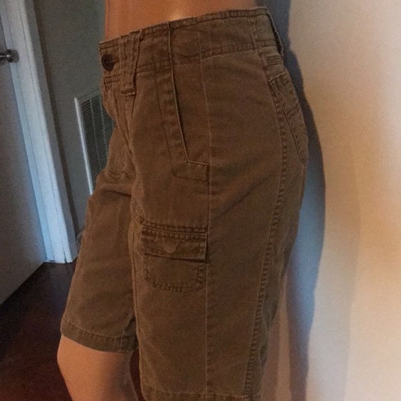 Cargo shorts. Inseam is 12” long. Worn once. - Picture 2 of 6